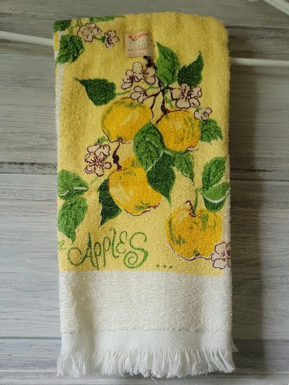 Vintage 1970s Zayre Terry Cloth Kitchen Towel  Fringed Yellow Apples Pears Retro